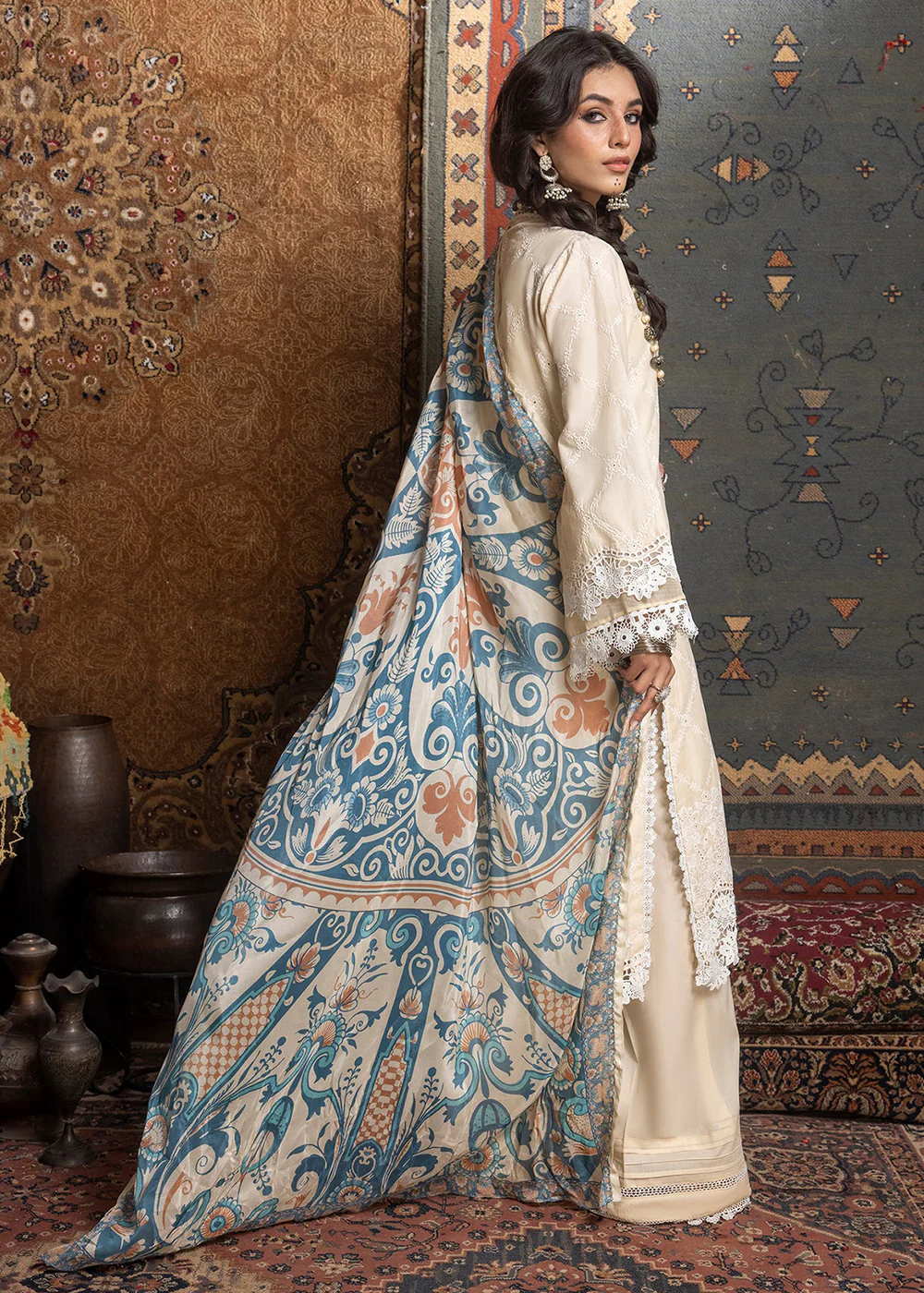 Adan's Libas Embroidered Lawn 2024 by Ayesha Zia | 5510 - Image 3