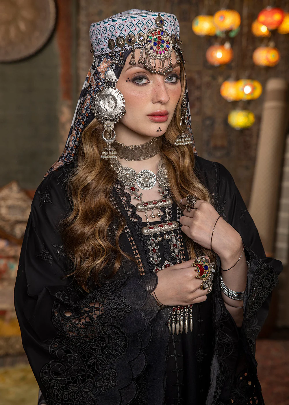 Adan's Libas Embroidered Lawn 2024 by Ayesha Zia | 5515 - Image 2