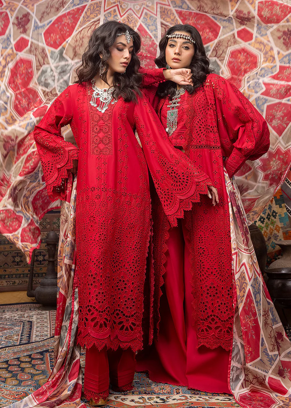 Adan's Libas Embroidered Lawn 2024 by Ayesha Zia | 5518 - Image 4