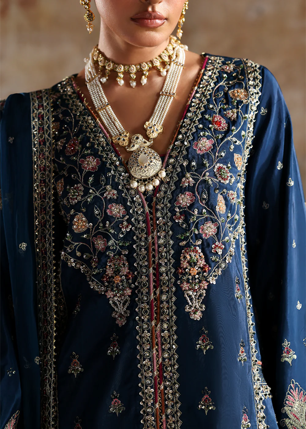Afsana e Silk Formals '25 by Emaan Adeel | AFSAR - Image 5
