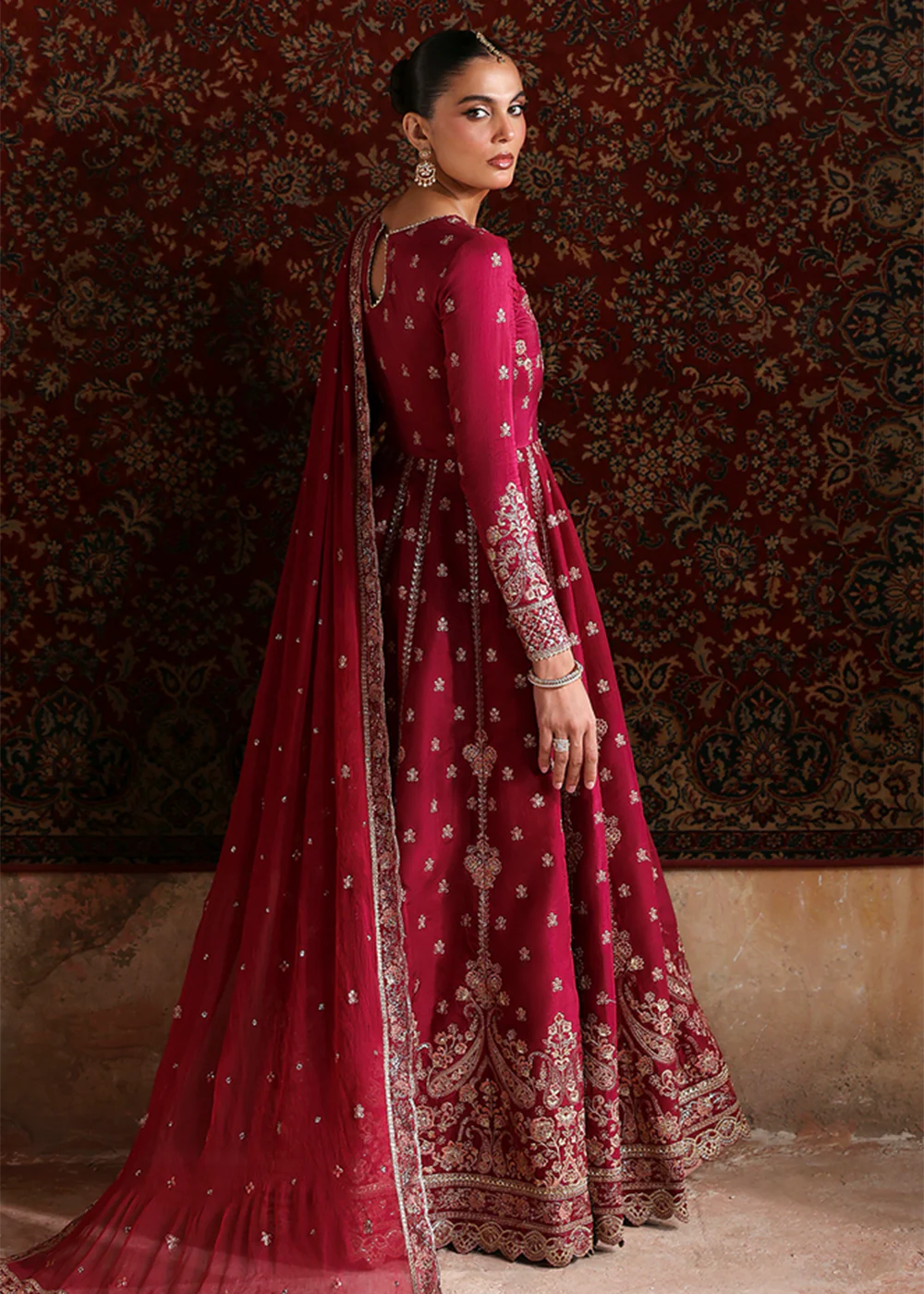 Afsana e Silk Formals '25 by Emaan Adeel | MAHIRA - Image 3