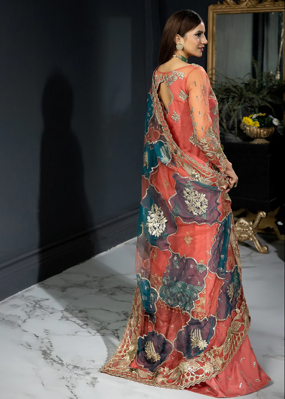 Andaaz-E-Khaas Bridal Formals 2023 by Imrozia | IB-40 Giaa - Image 4