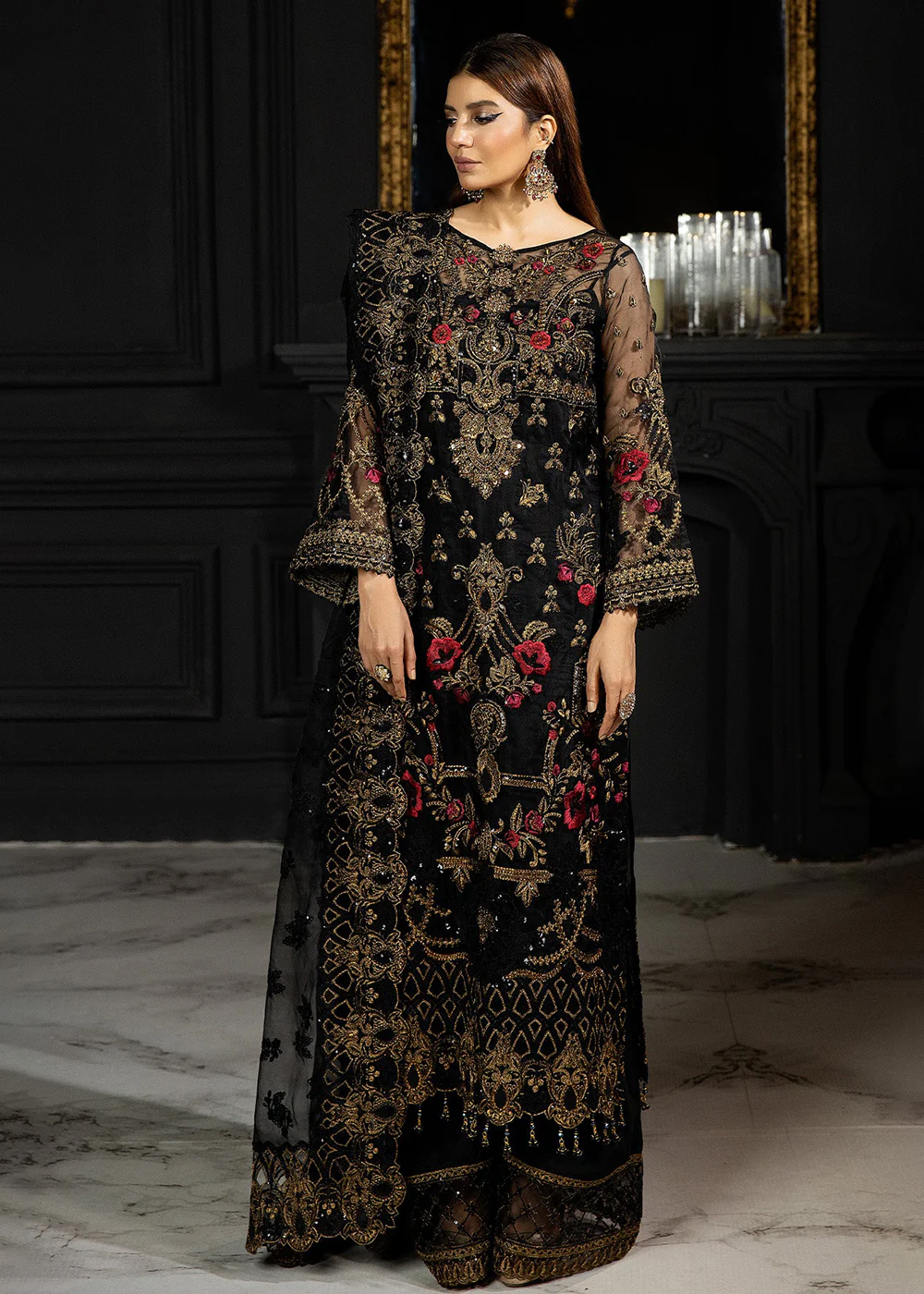 Andaaz-E-Khaas Bridal Formals 2023 by Imrozia | IB-44 Qaila - Image 6