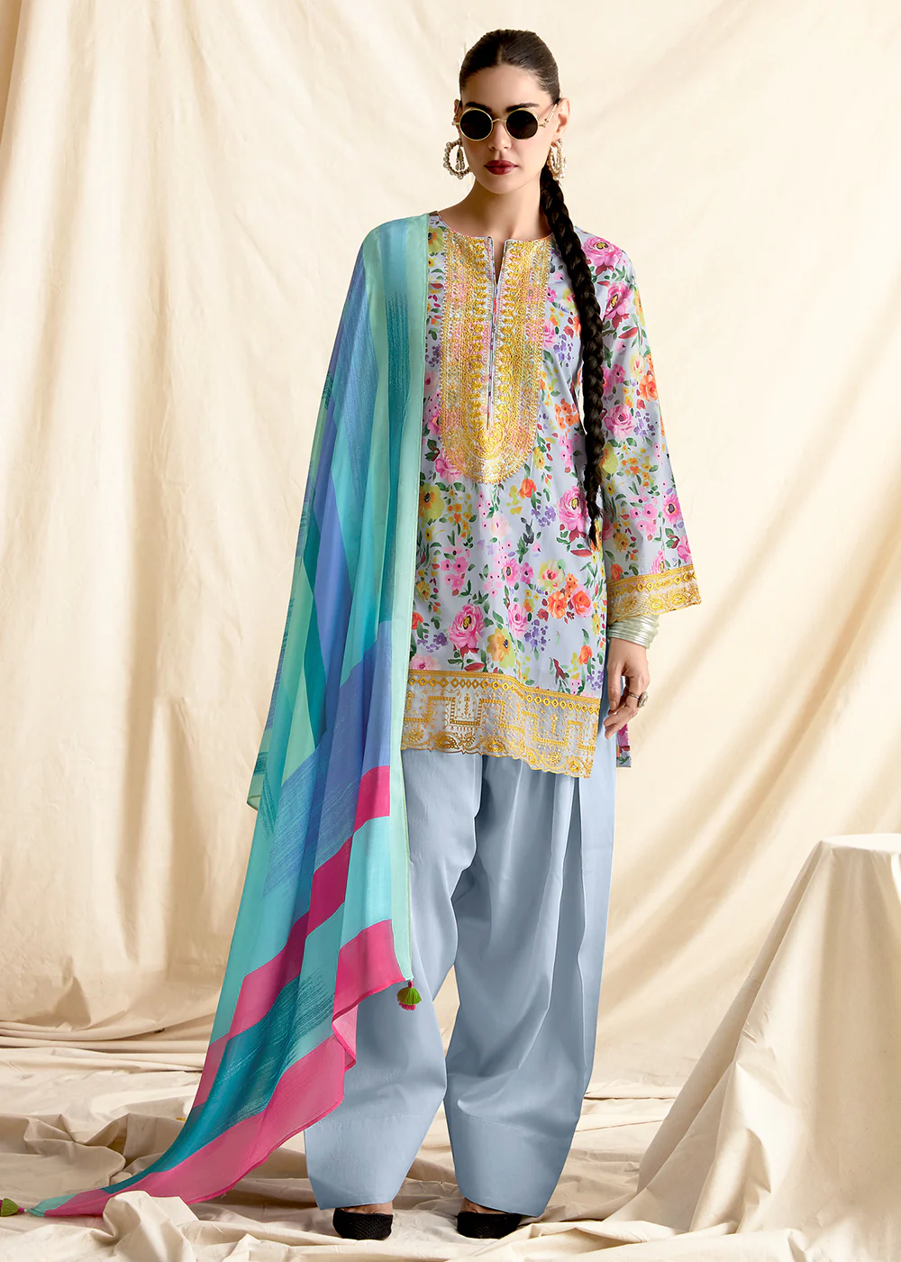 Aqua Blue Pure Lawn Resham & Digital Printed Salwar Suit - Image 4