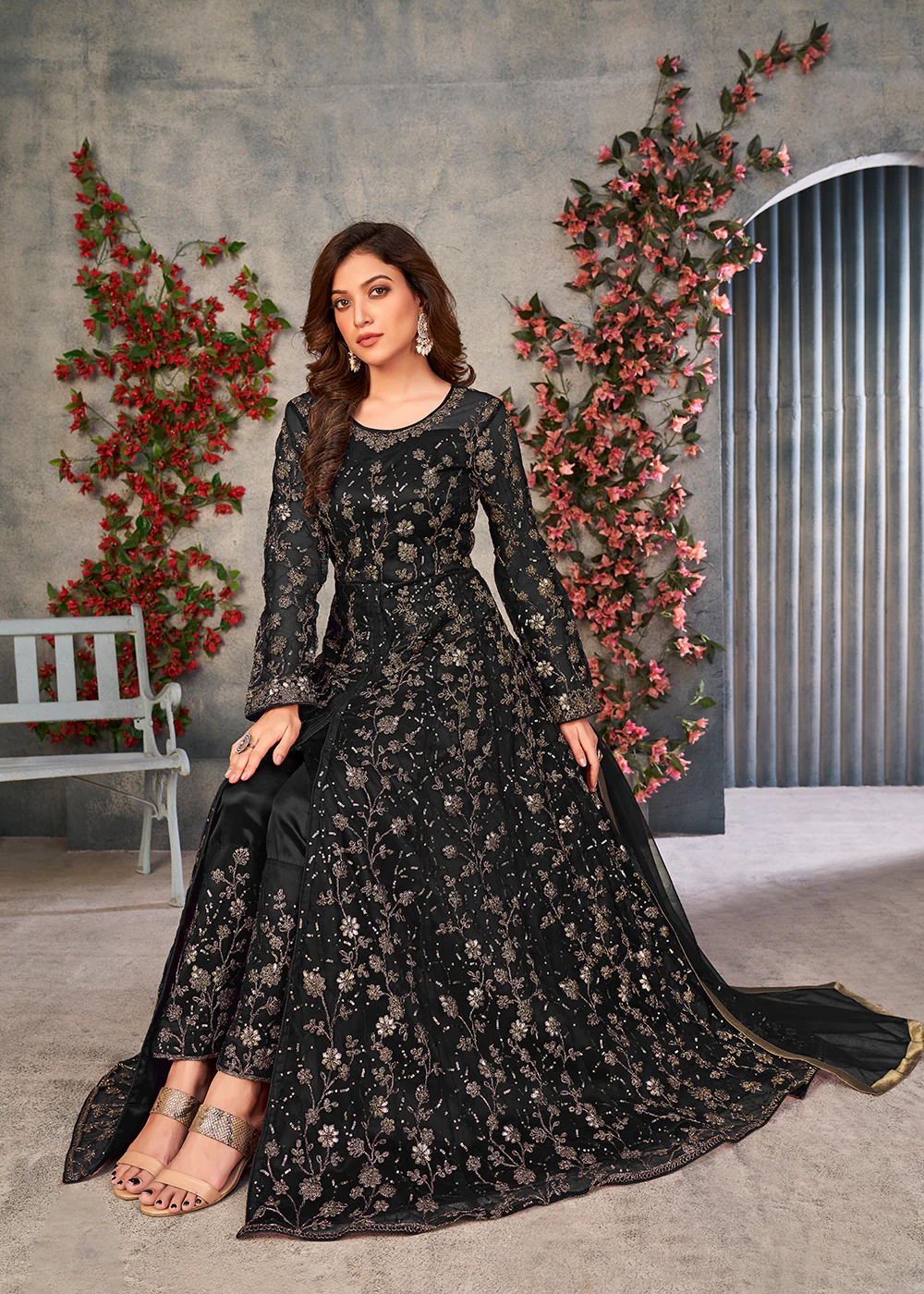Astounding Black Wedding Function Pant Style Anarkali Suit - Image 4