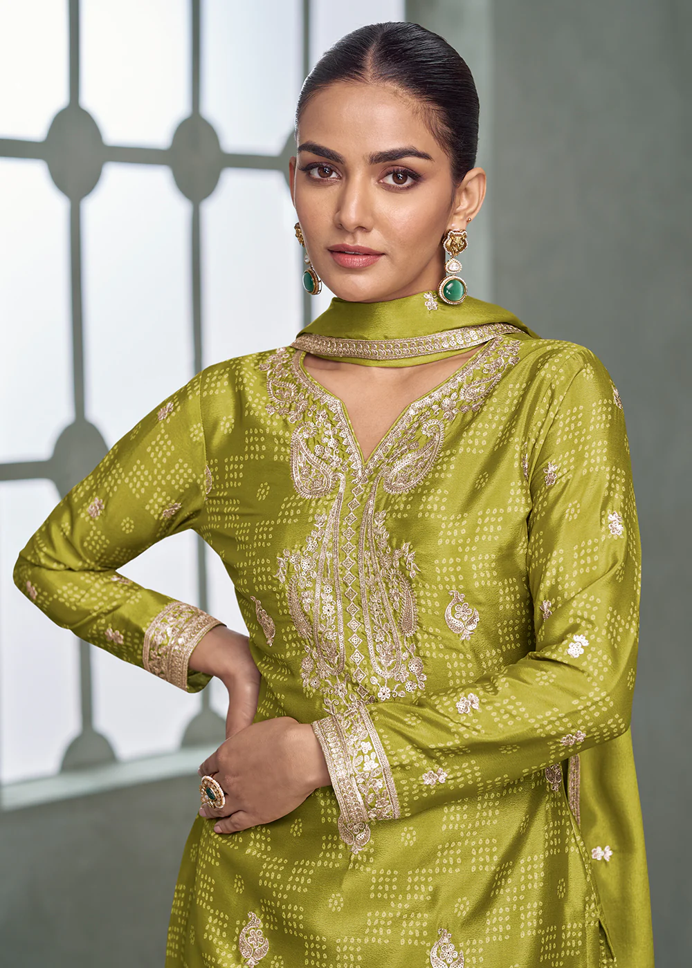 Bandhani Printed Green Embroidered Palazzo Style Suit - Image 2