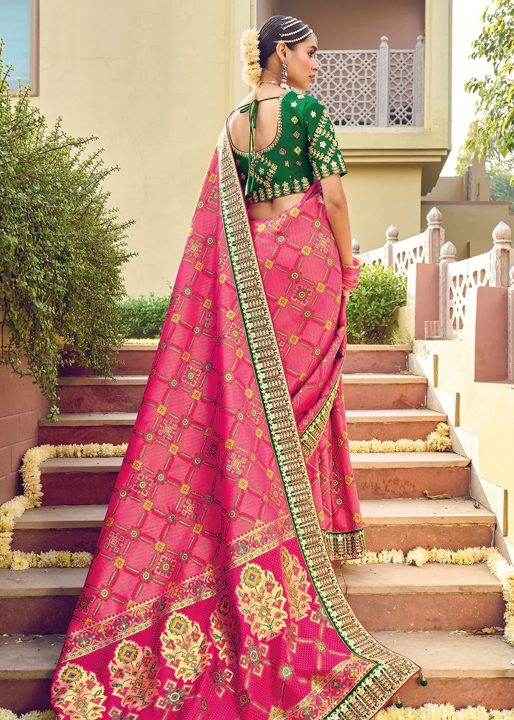 Bandhej Patola Pure Silk Pink Wedding Traditional Saree - Image 4