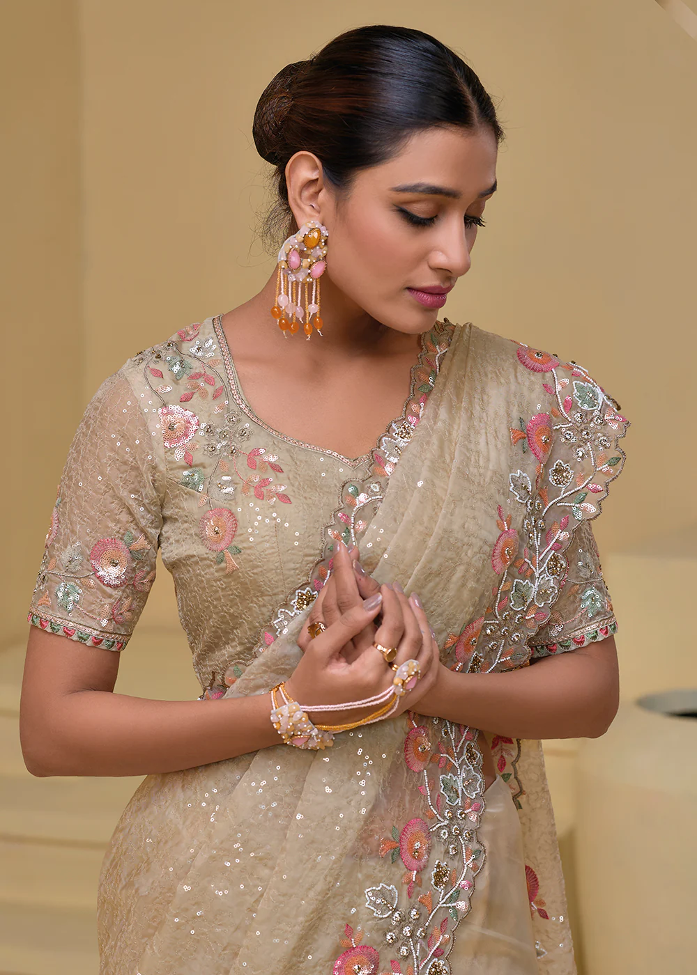 Beigy Cream Banarasi Silk Embroidered Designer Saree - Image 2