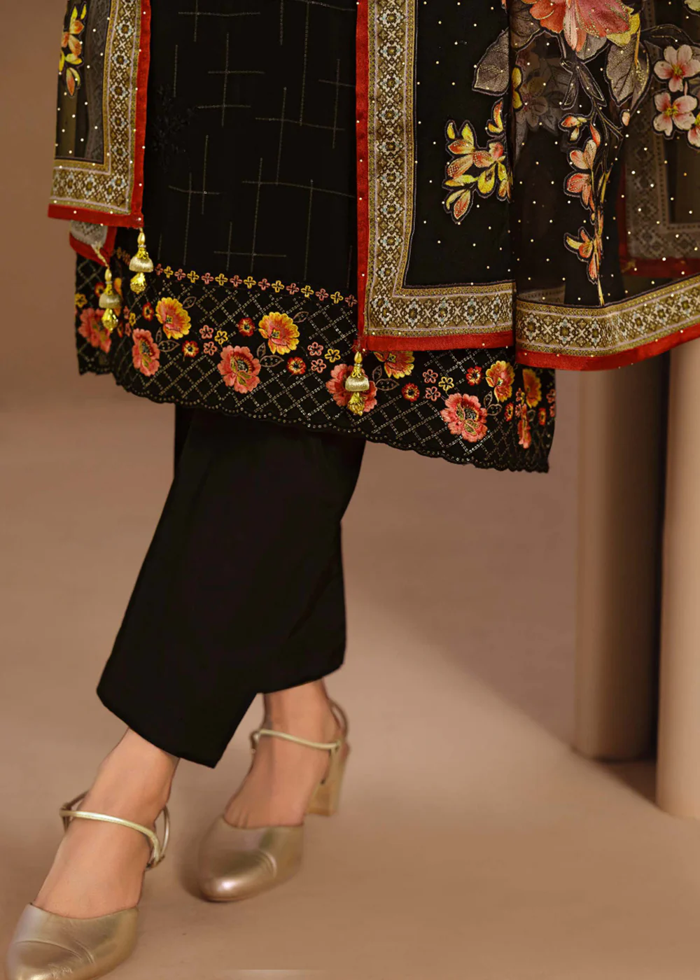 Black Chinnon Chiffon Embroidered Festive Salwar Suit - Image 4