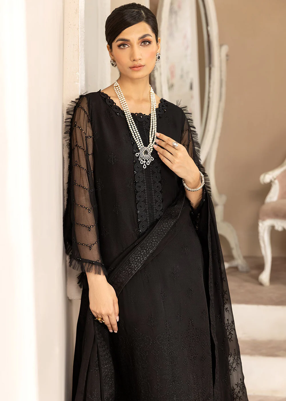 Black Formal Suit - Alizeh - Dhaagay Formals '23 - V02D10 - Anita - Image 9