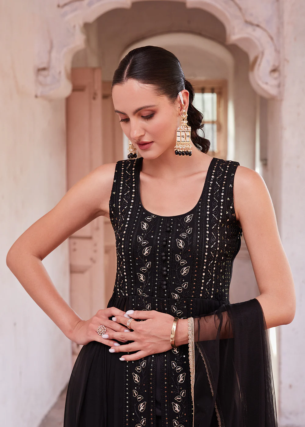 Black Front Slit Style Pant Style Party Wear Suit - Image 4