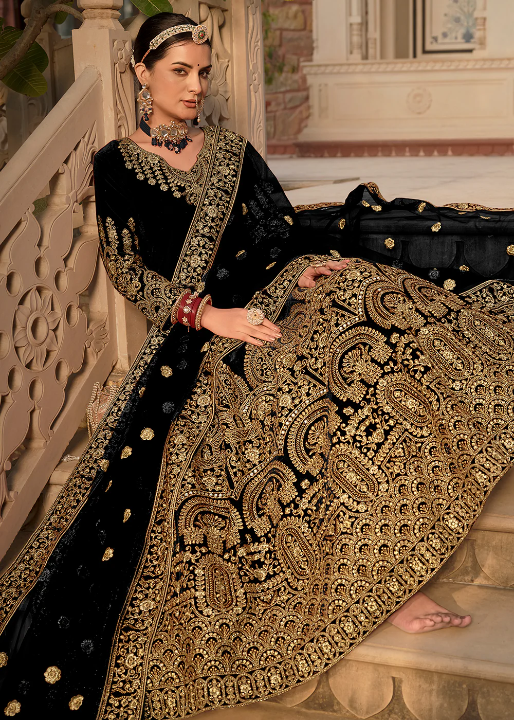 Black Velvet Front & Back Embroidery Wedding Anarkali Suit - Image 5