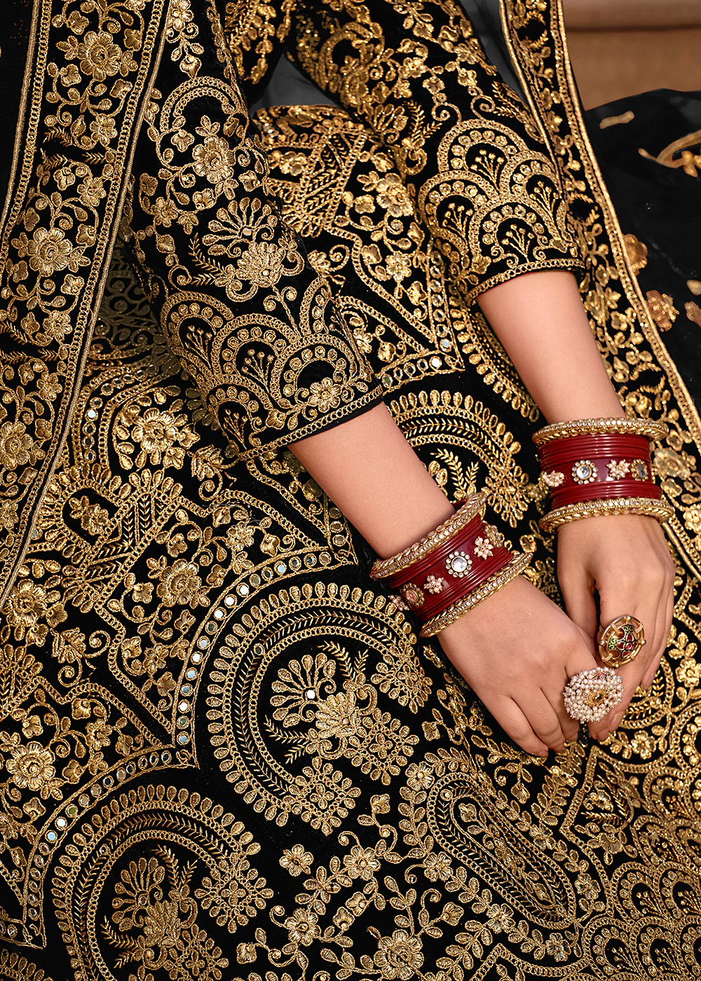 Black Velvet Front & Back Embroidery Wedding Anarkali Suit - Image 6