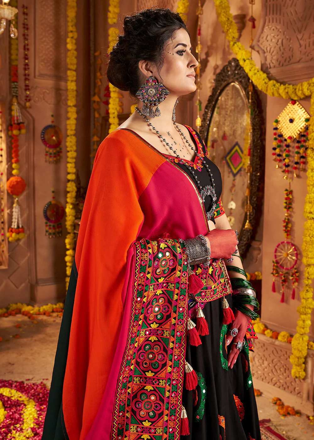 Black Viscose Cotton Chaniya Choli for Navratri Festival - Image 6