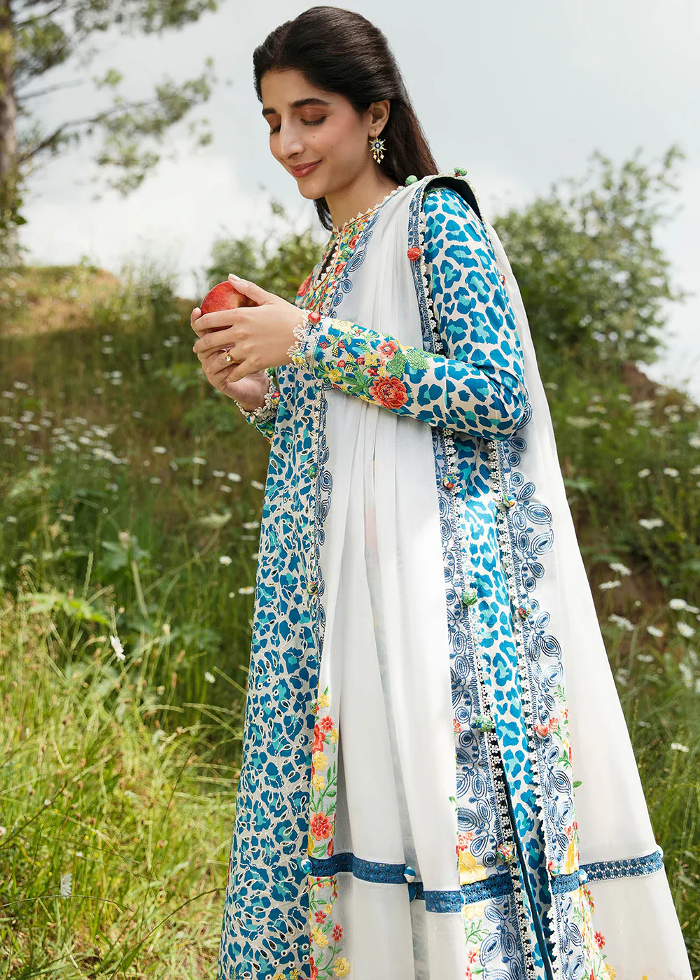 Blue Luxury Lawn Suit | Zaha | Festive Lawn '23 | SELIN - ZF23-08 - Image 3