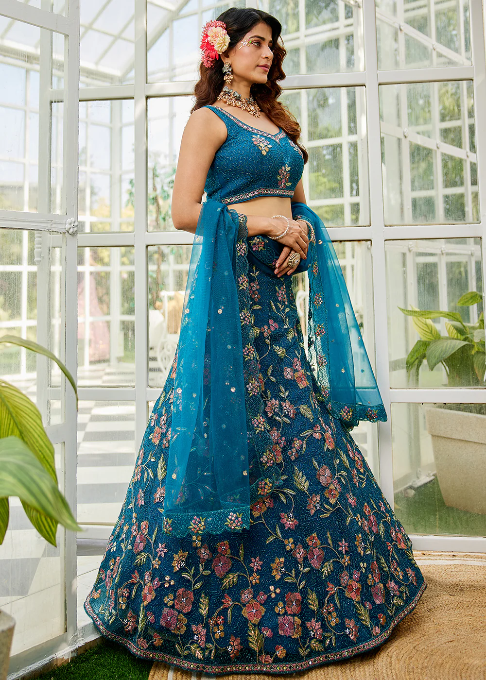 Blue Net Embroidered Wedding Style Lehenga Choli - Image 4