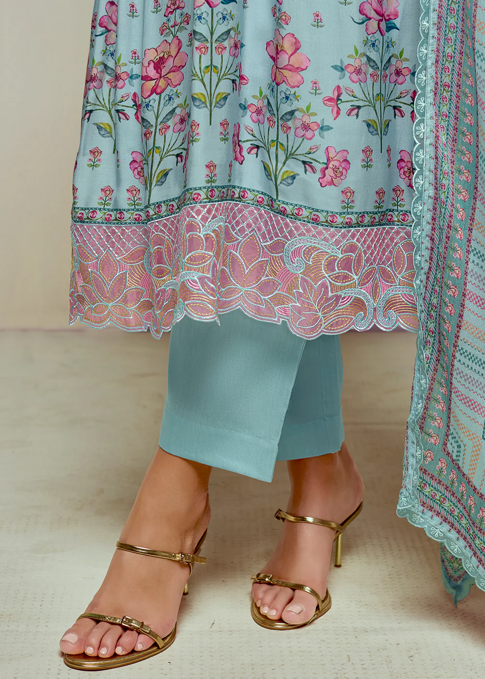 Blue Pure Muslin Digital Printed Salwar Suit - Image 4