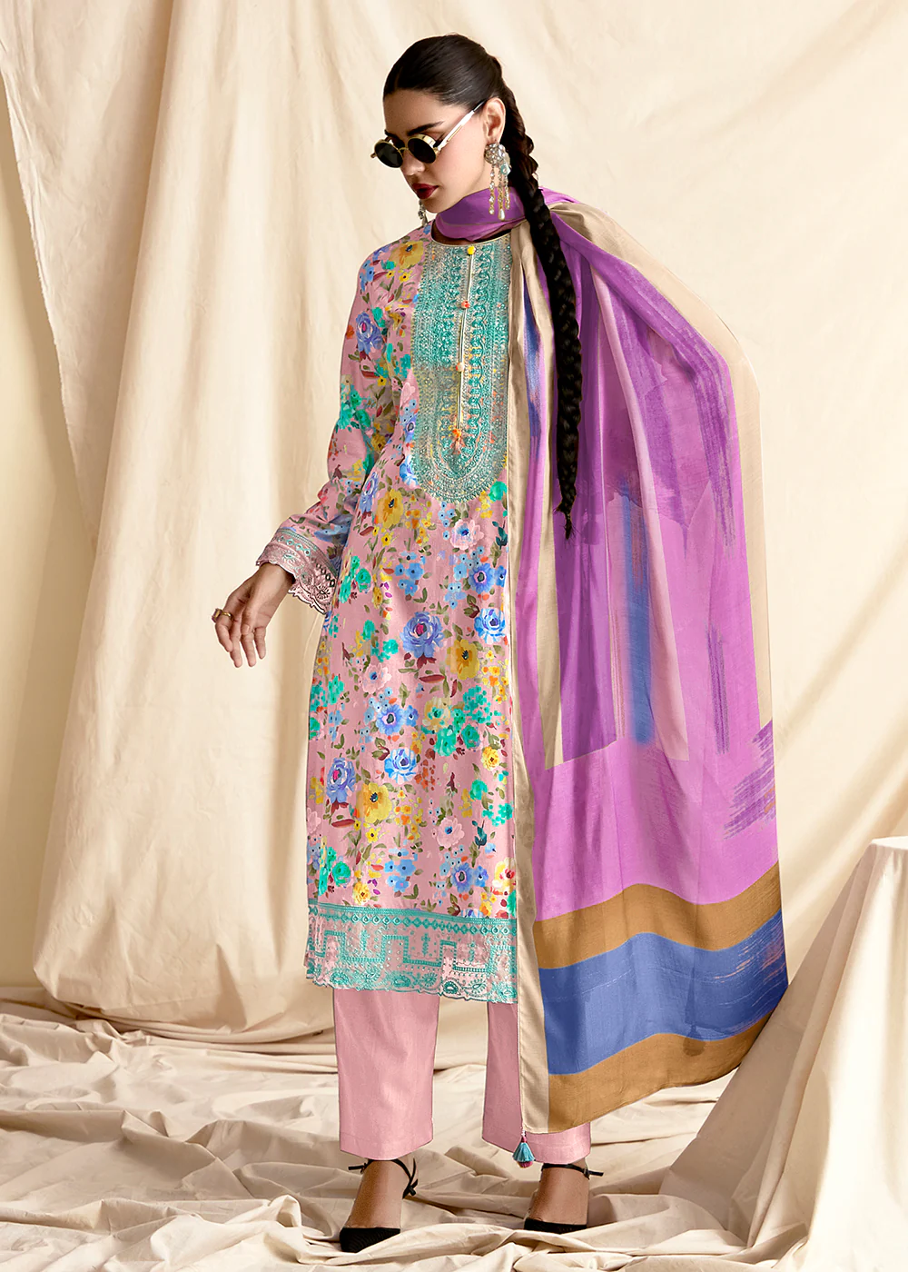 Blush Pink Pure Lawn Resham & Digital Printed Salwar Suit