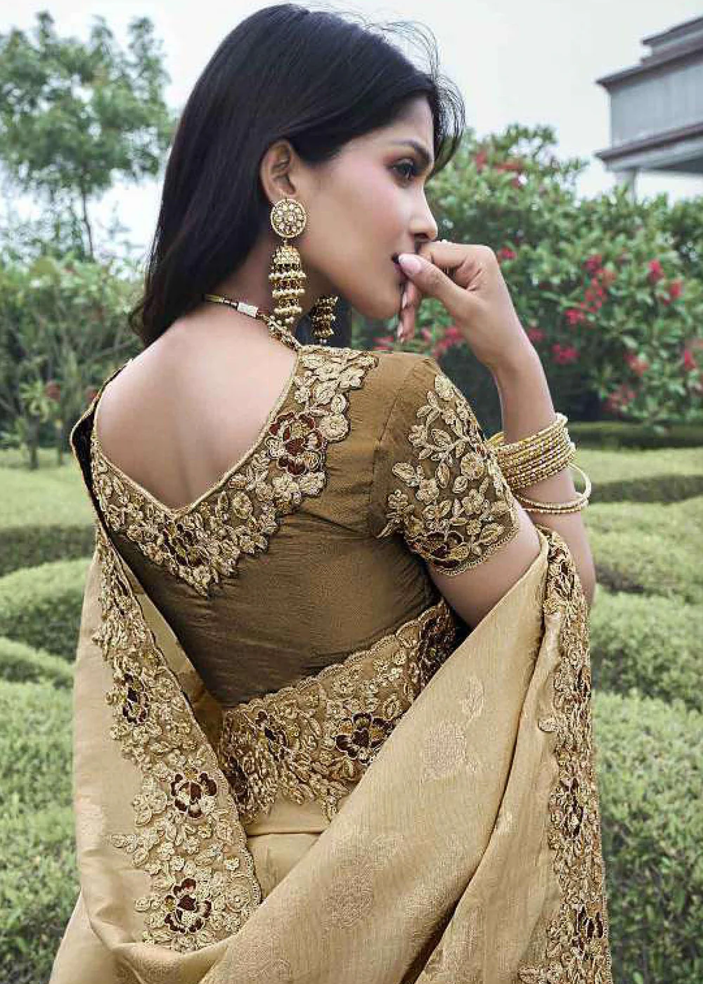 Brown Viscose Silk Embroidered Designer Wedding Saree - Image 3
