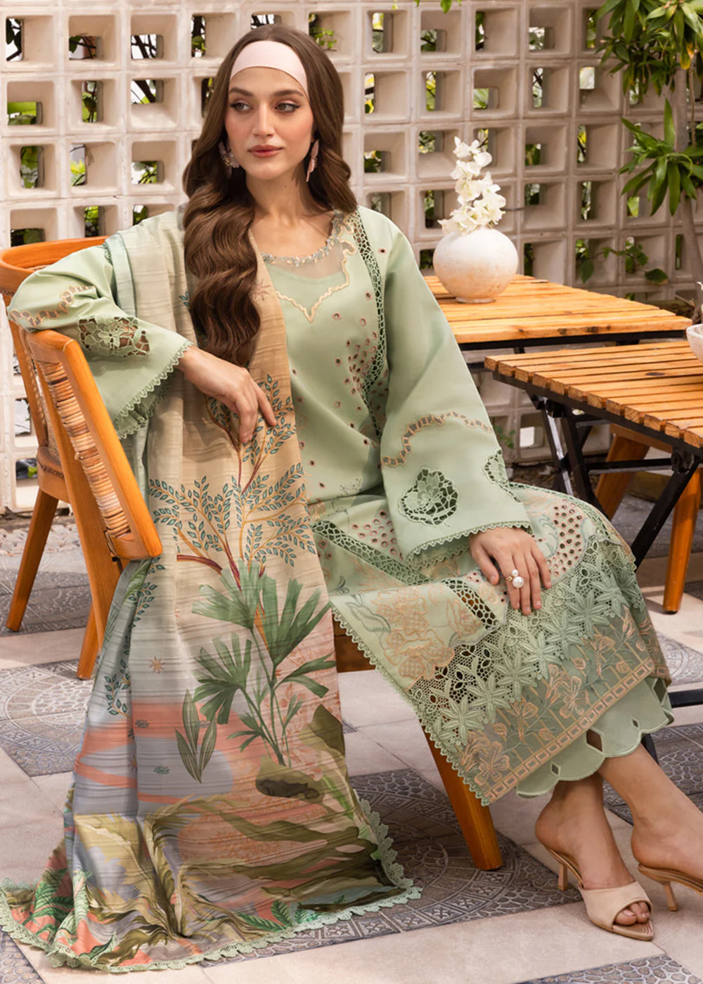 Carnation Luxury Festive Edit ’25 by Rang Rasiya | Areha - Image 4