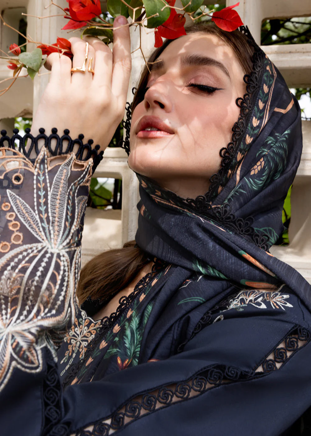 Carnation Luxury Festive Edit ’25 by Rang Rasiya | Liaro - Image 9