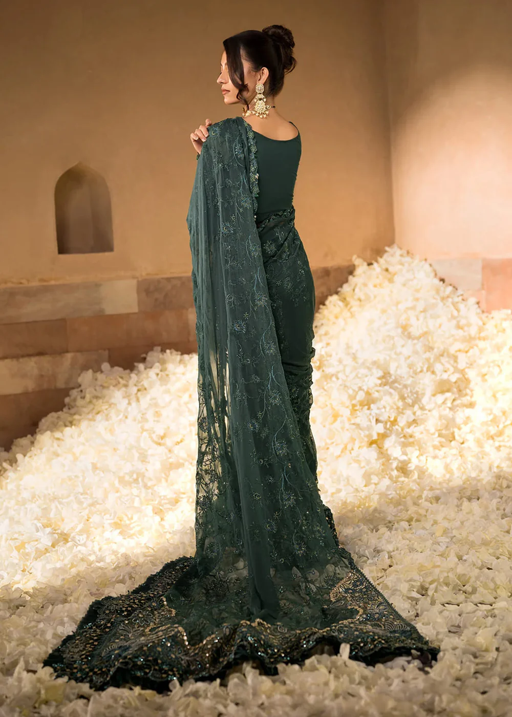 Celebrations Formals Collection '24 by Elaf | EFH-01 JAHAN ARA - Image 3