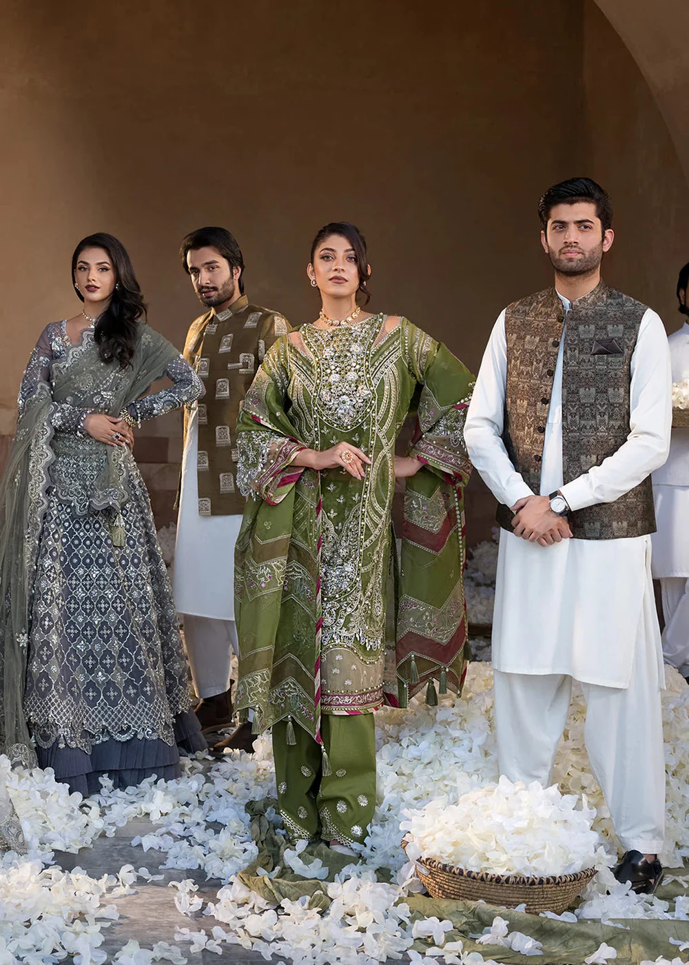Celebrations Formals Collection '24 by Elaf | EFH-08 PARWAANA - Image 9
