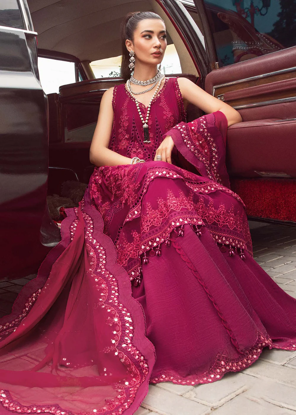 Chiffon Formals 2023 by Maria B | MPC-23-107 Magenta Pink - Image 5