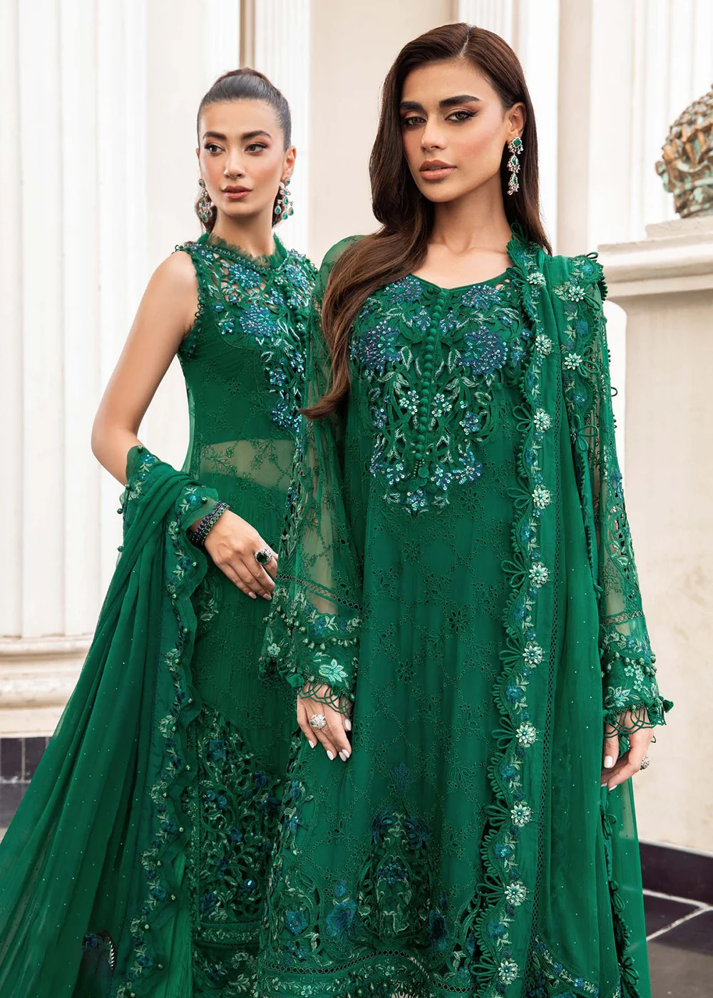 Chiffon Formals 2023 by Maria B | MPC-23-108 Emerald Green - Image 2