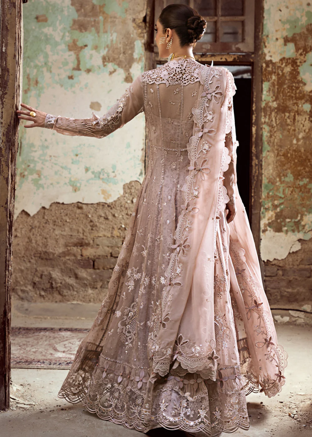 Chiffons Luxury Formals '25 by Qalamkar | WC-01 AISLA - Image 3