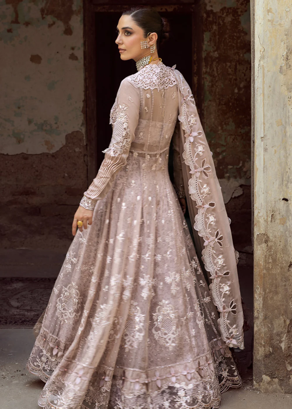Chiffons Luxury Formals '25 by Qalamkar | WC-01 AISLA - Image 8
