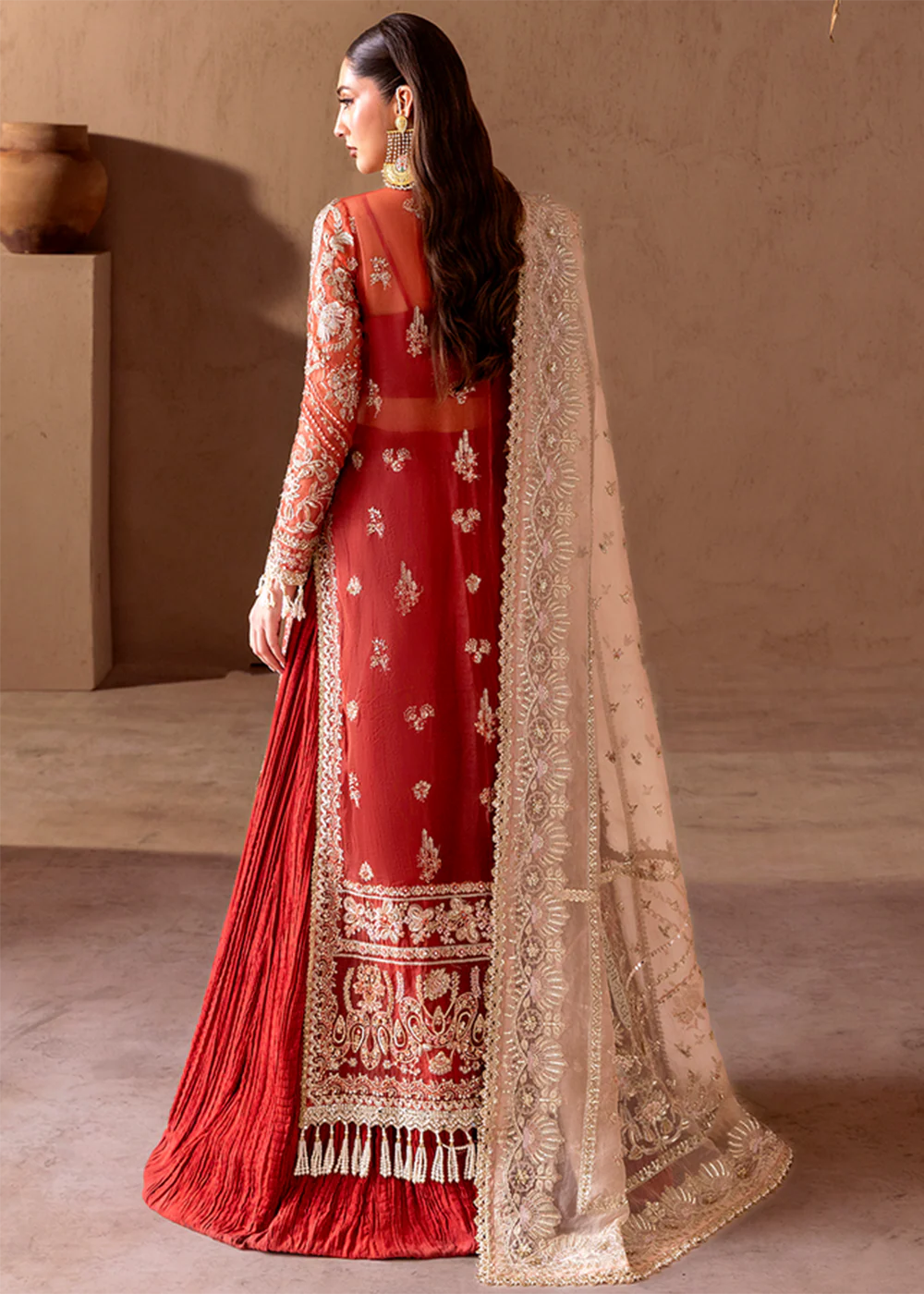 Clay & Couture Wedding Formals '25 by Emaan Adeel | SOLIN - Image 3