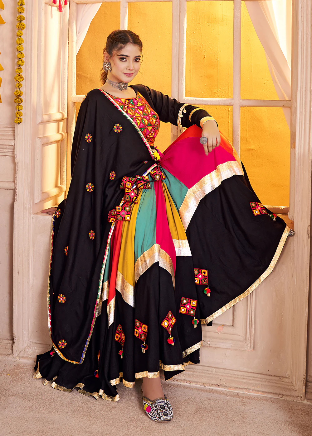 Cotton Chaniya Choli for Navratri in Multicolor Black - Image 4