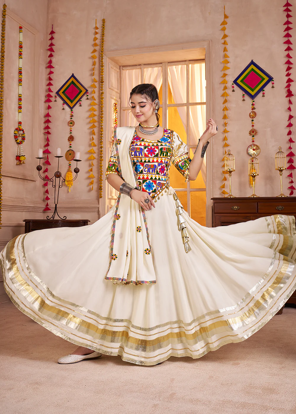 Cotton Chaniya Choli for Navratri in White - Image 4