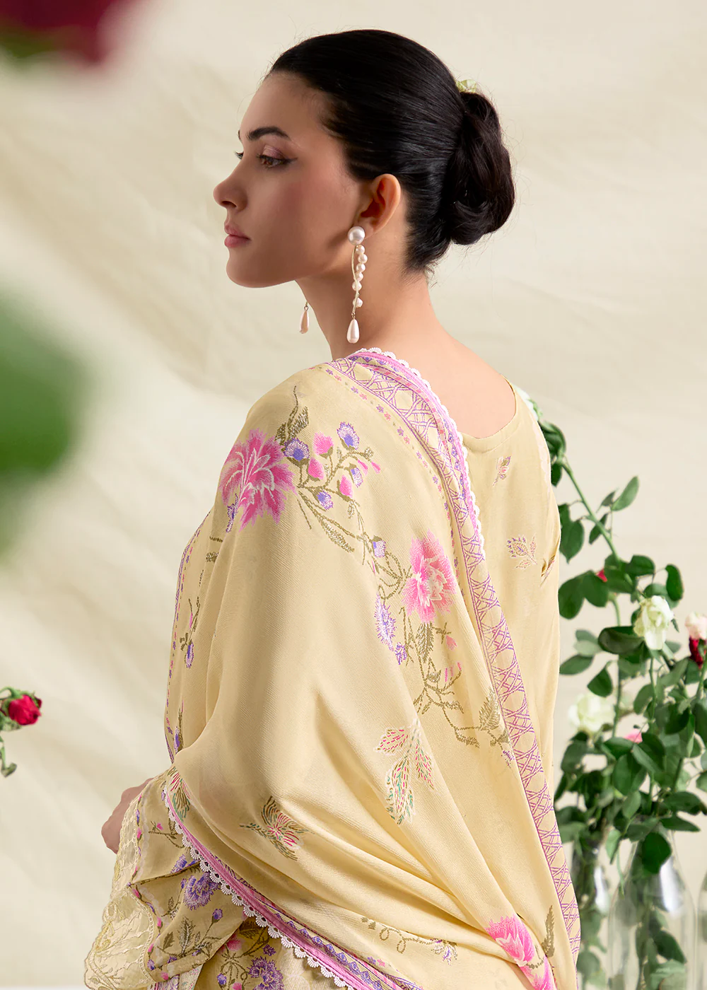 Cream Resham Embroidery & Digital Printed Salwar Suit - Image 4