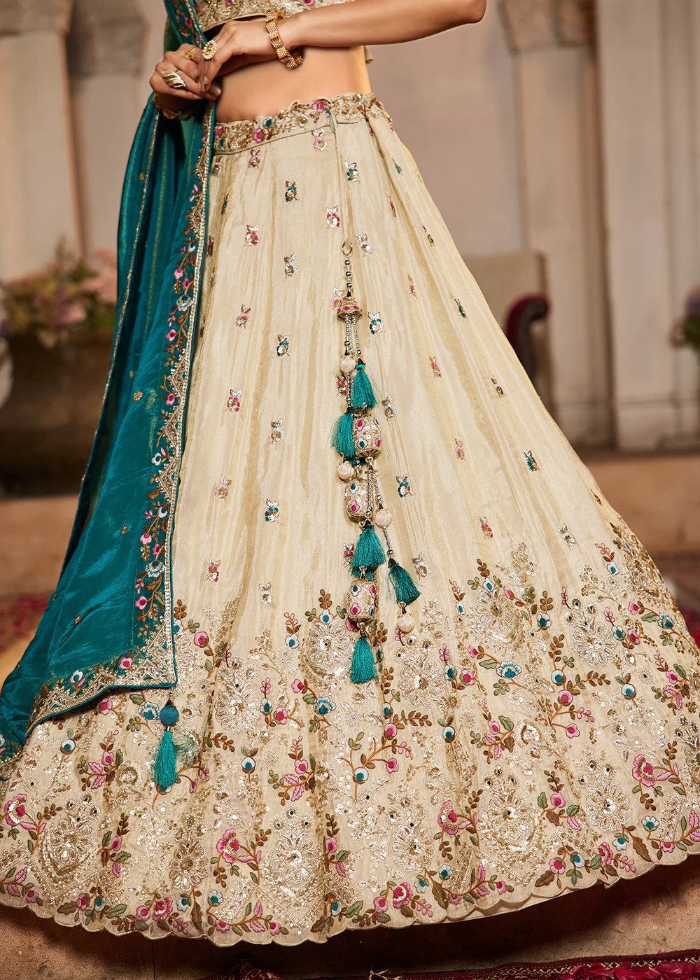 Cream & Teal Heavy Embroidered Wedding Lehenga Choli - Image 8