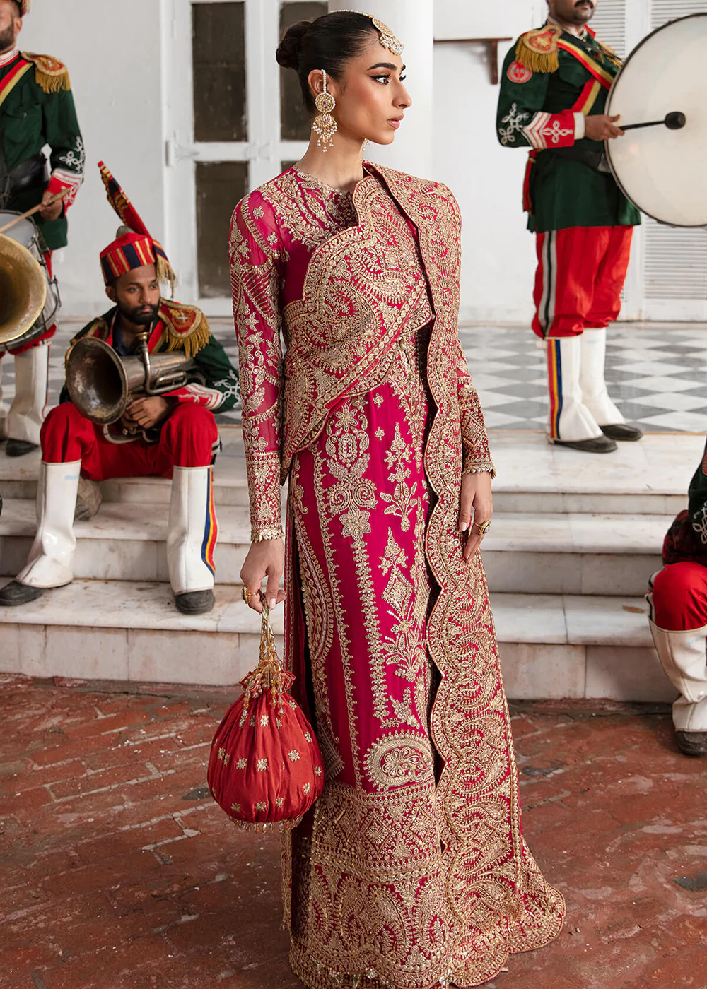 Dastaan Bridal 2023 by Imrozia Premium | IB-34 Amiah - Image 4