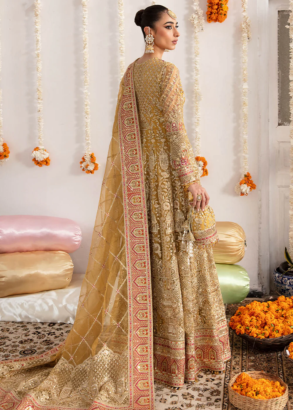 Dastaan Bridal 2023 by Imrozia Premium | IB-35 Narmin - Image 5