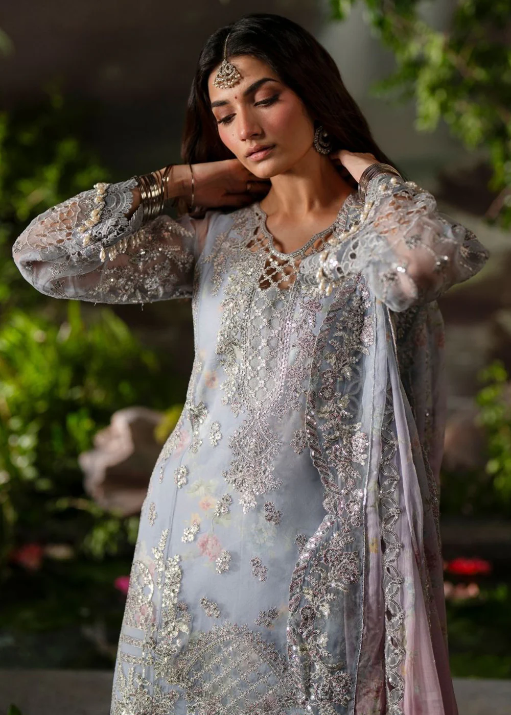 Dastan E Ishq Luxury Formals '25 by AJR Couture | MAHJABEEN - Image 2