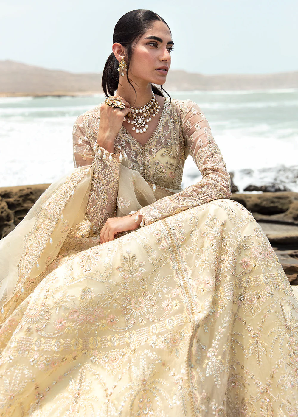 Dastangoi Wedding Formals '24 by Afrozeh | Aroohi - Image 4