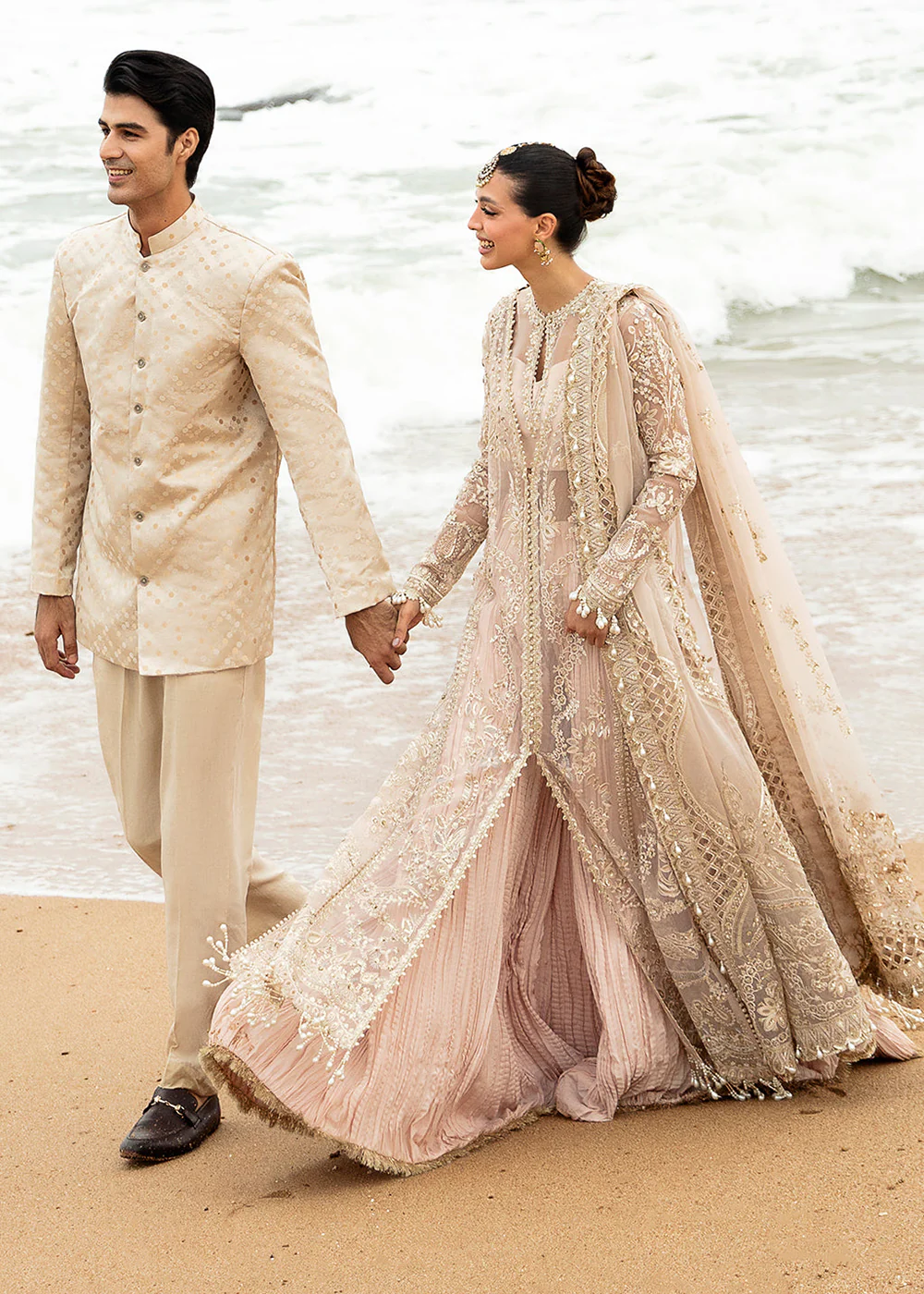 Dastangoi Wedding Formals '24 by Afrozeh | Shahnoor - Image 6