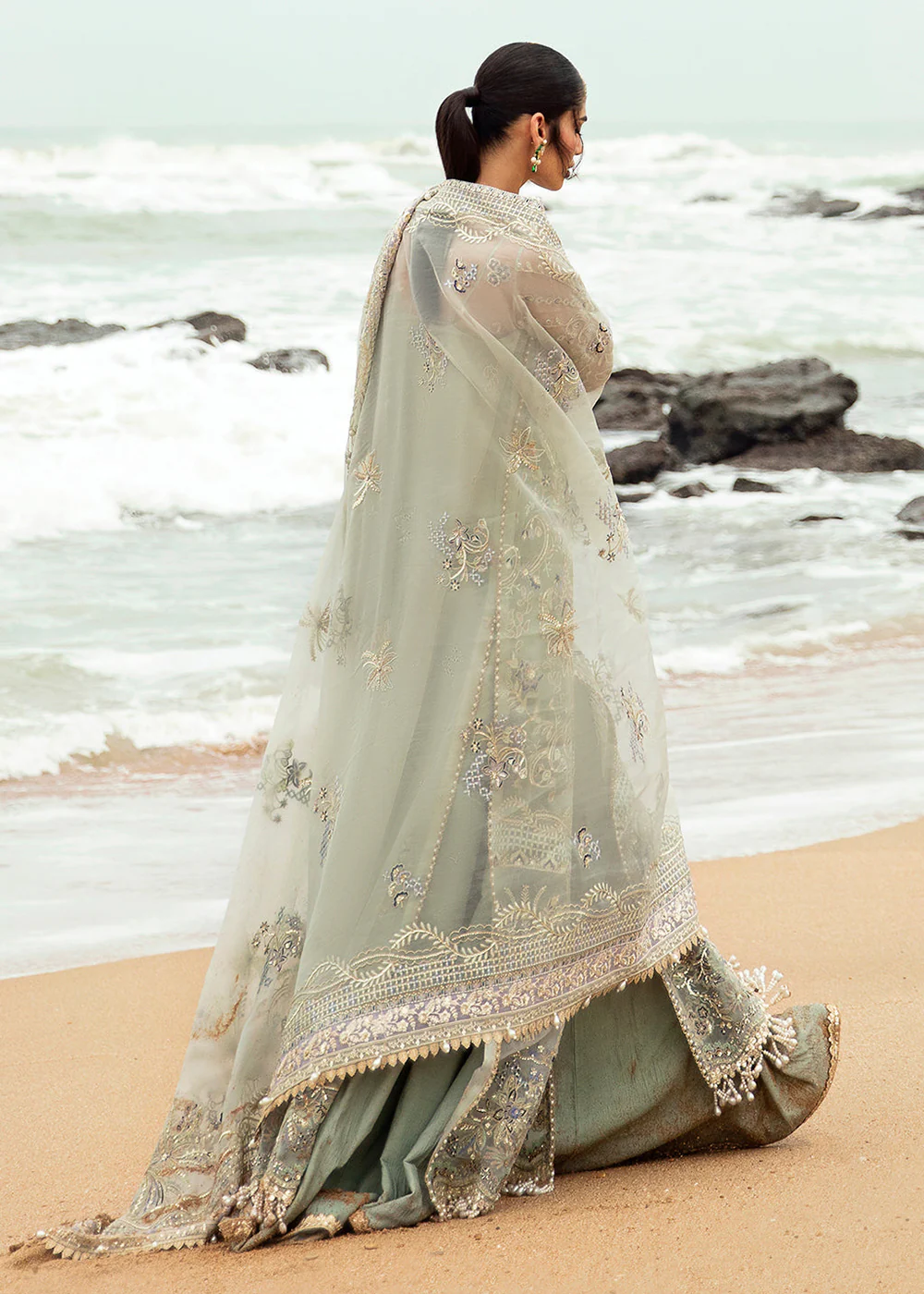 Dastangoi Wedding Formals '24 by Afrozeh | Shanzay - Image 7