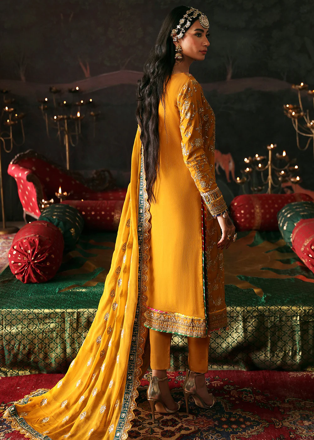 Devdas Exquisite Formal Wear '24 By Emaan Adeel | Roshan Jahan - Image 5