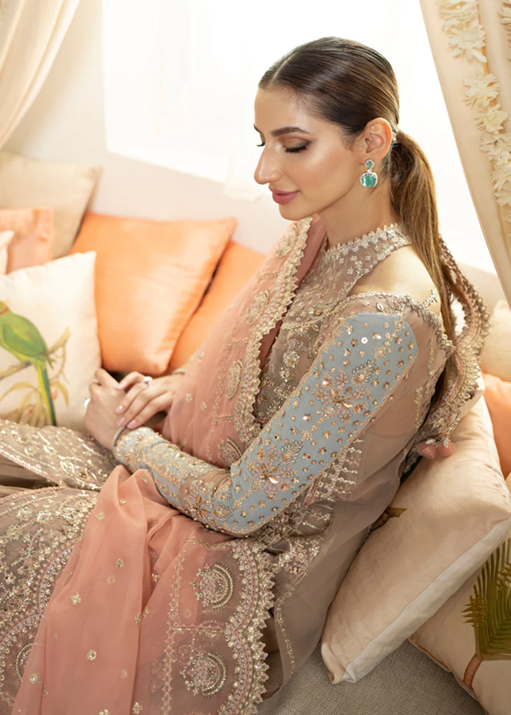 Dilnaaz Wedding Formals 2023 by Qalamkar | DN-08 - INAYAA - Image 5
