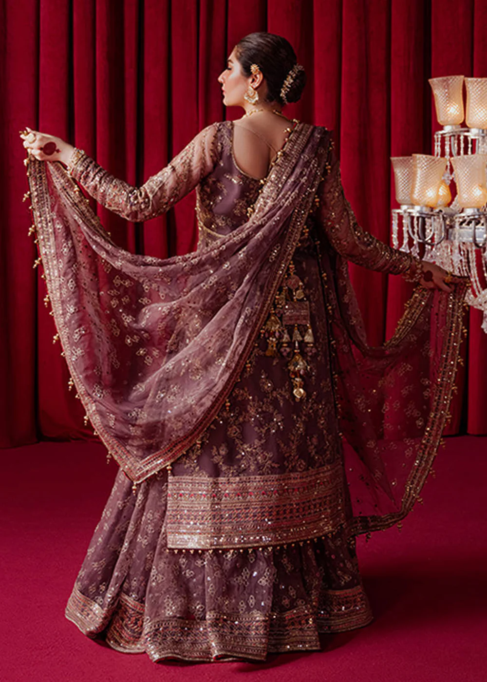 Dur E Nayab Luxury Wedding Formals '24 by MNR | DIL NASHEEN - Image 3