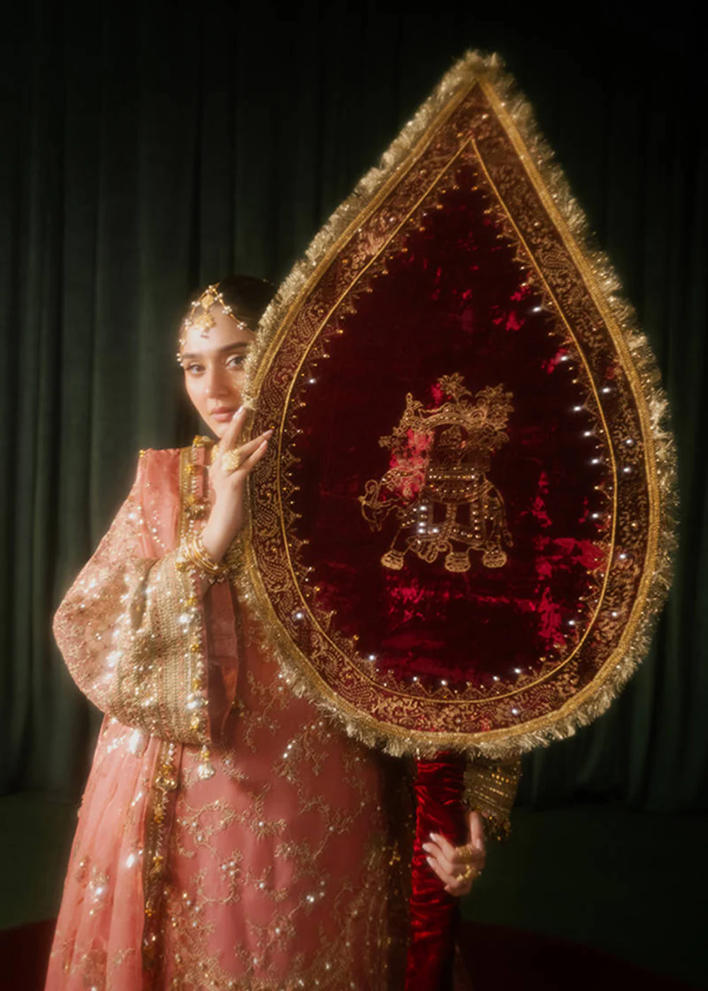 Dur E Nayab Luxury Wedding Formals '24 by MNR | GURIYA RANI - Image 2