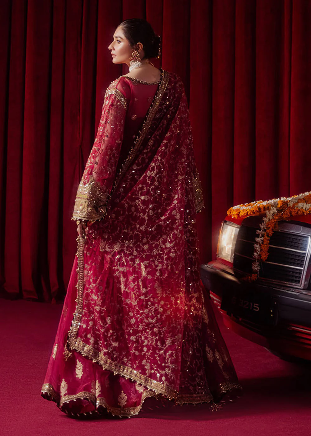 Dur E Nayab Luxury Wedding Formals '24 by MNR | LEELA - Image 7