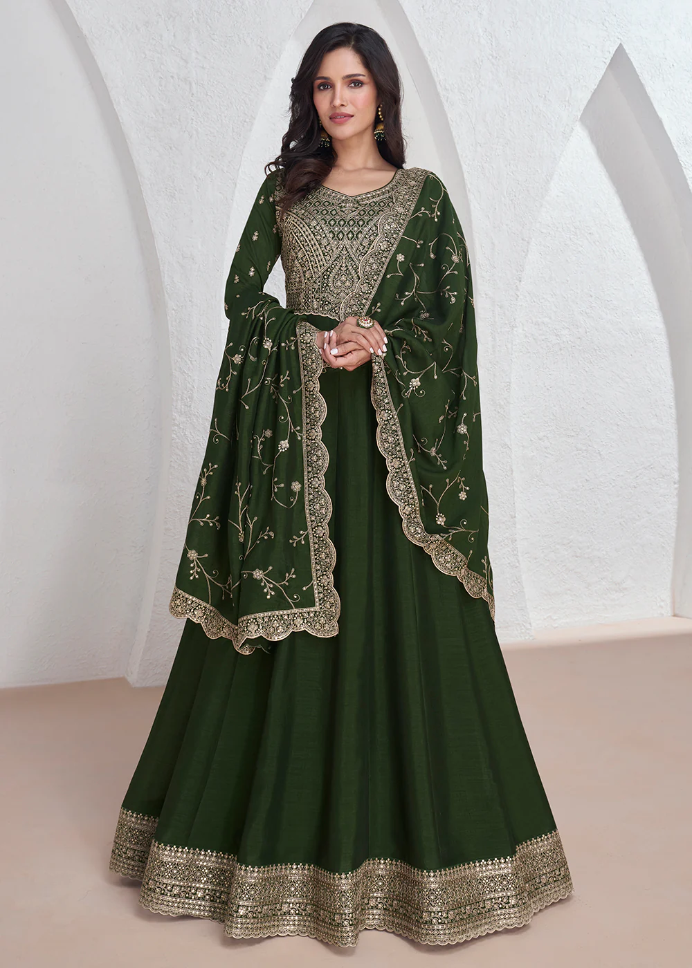 Elegant Green Embroidered Silk Wedding Anarkali Dress - Image 4