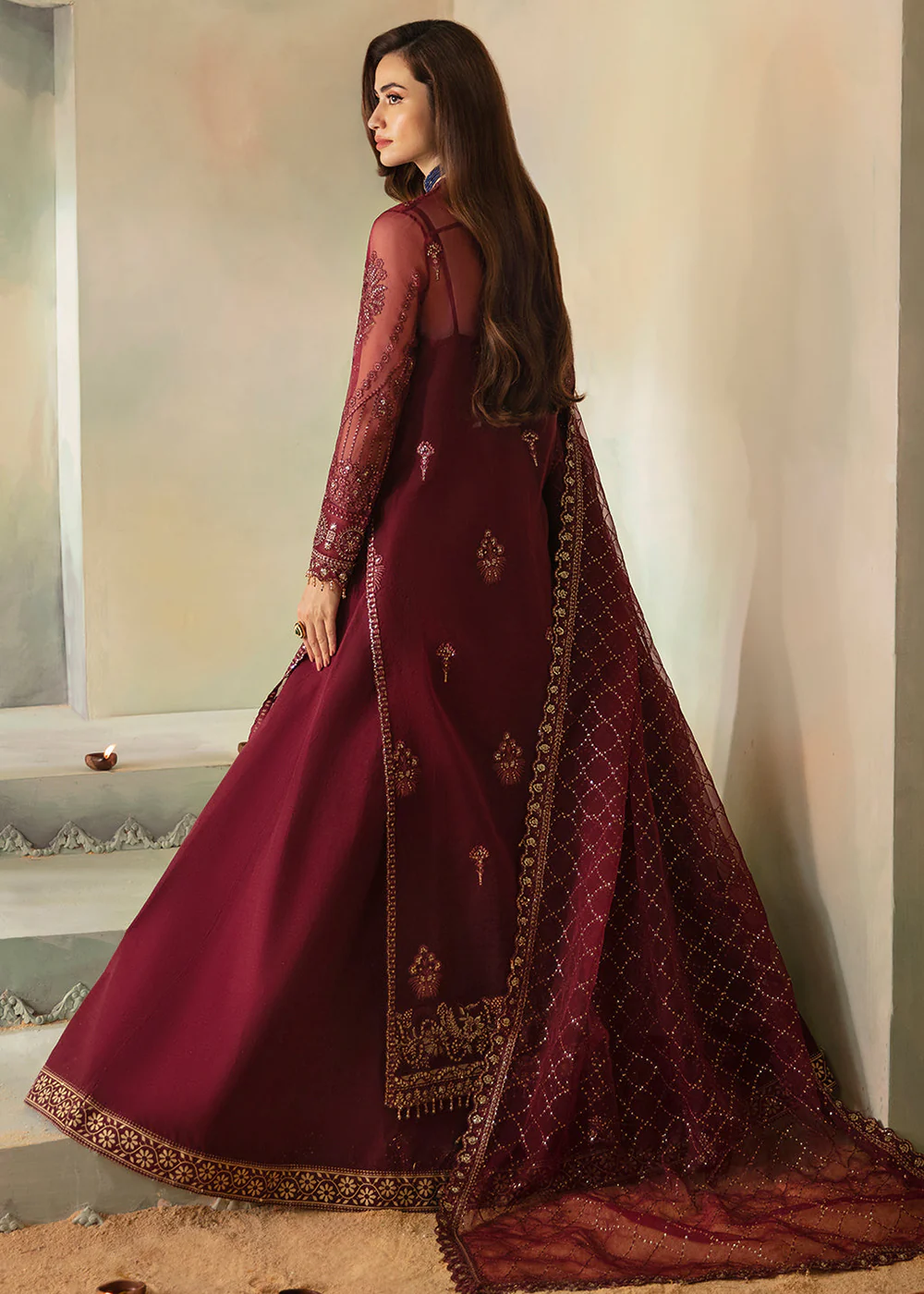 Elena Wedding Collection '24 by Saad Shaikh | Leila - Image 3