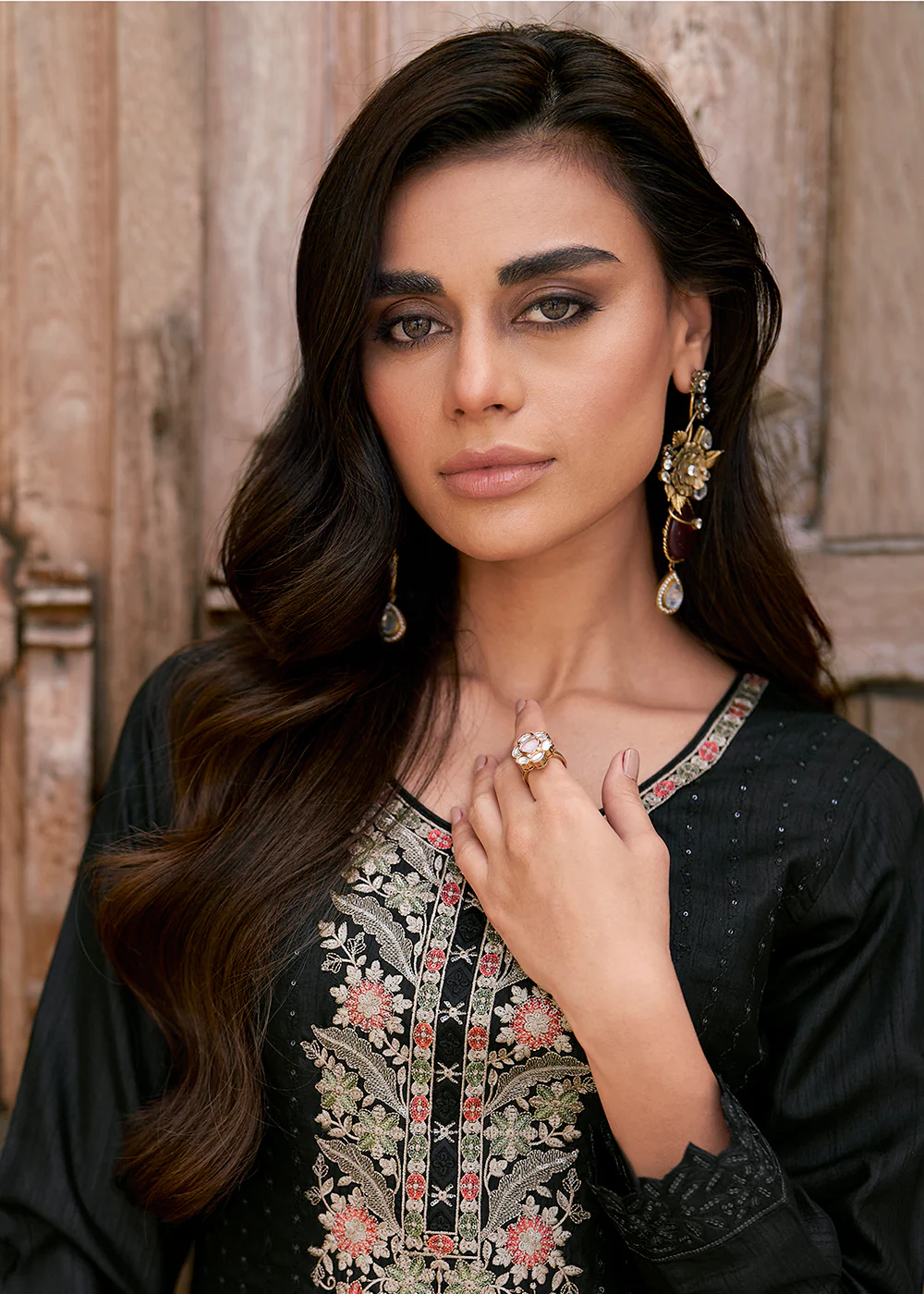 Embroidered Black Dola Silk Festive Style Salwar Suit - Image 4